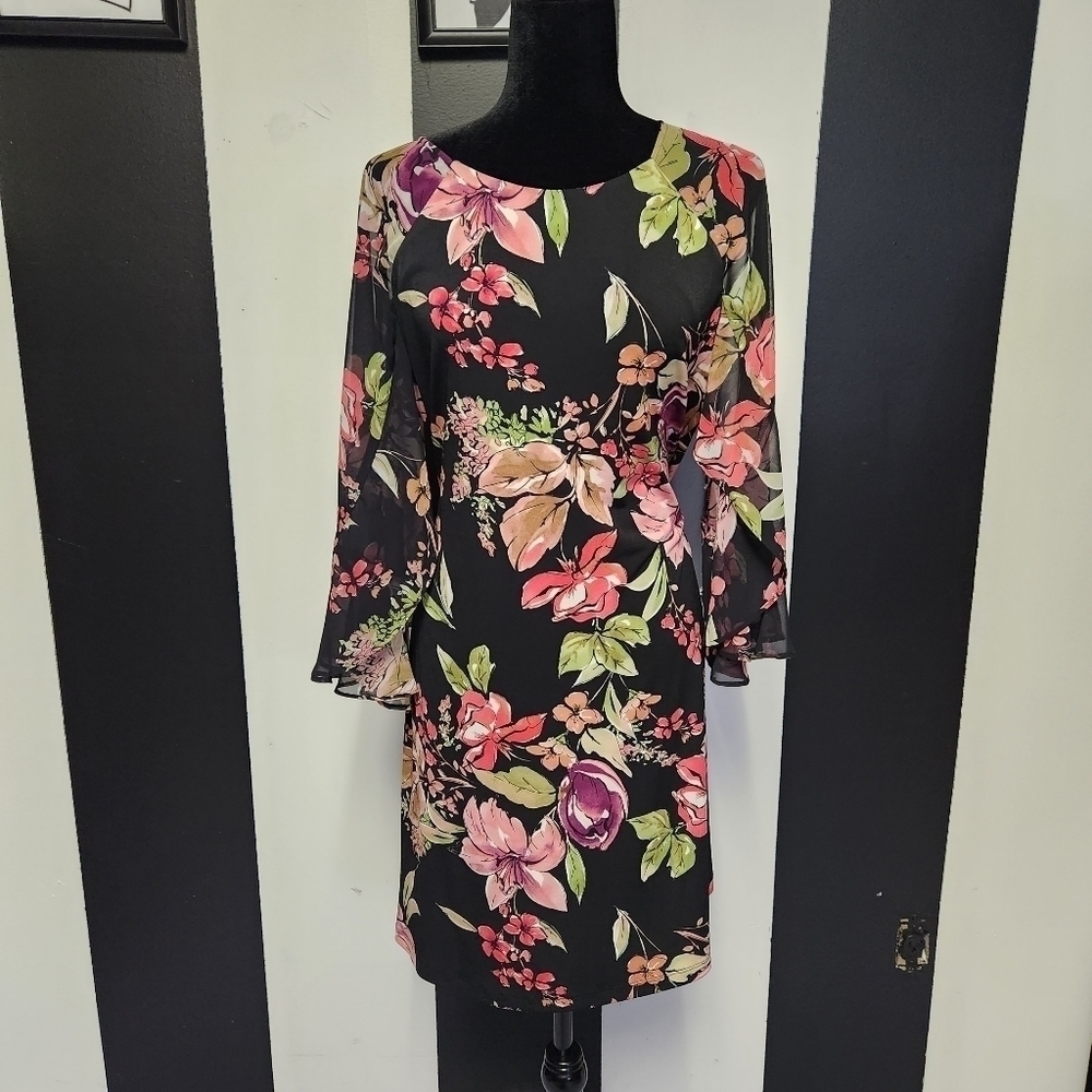 Floral vintage style dress Open sleeve